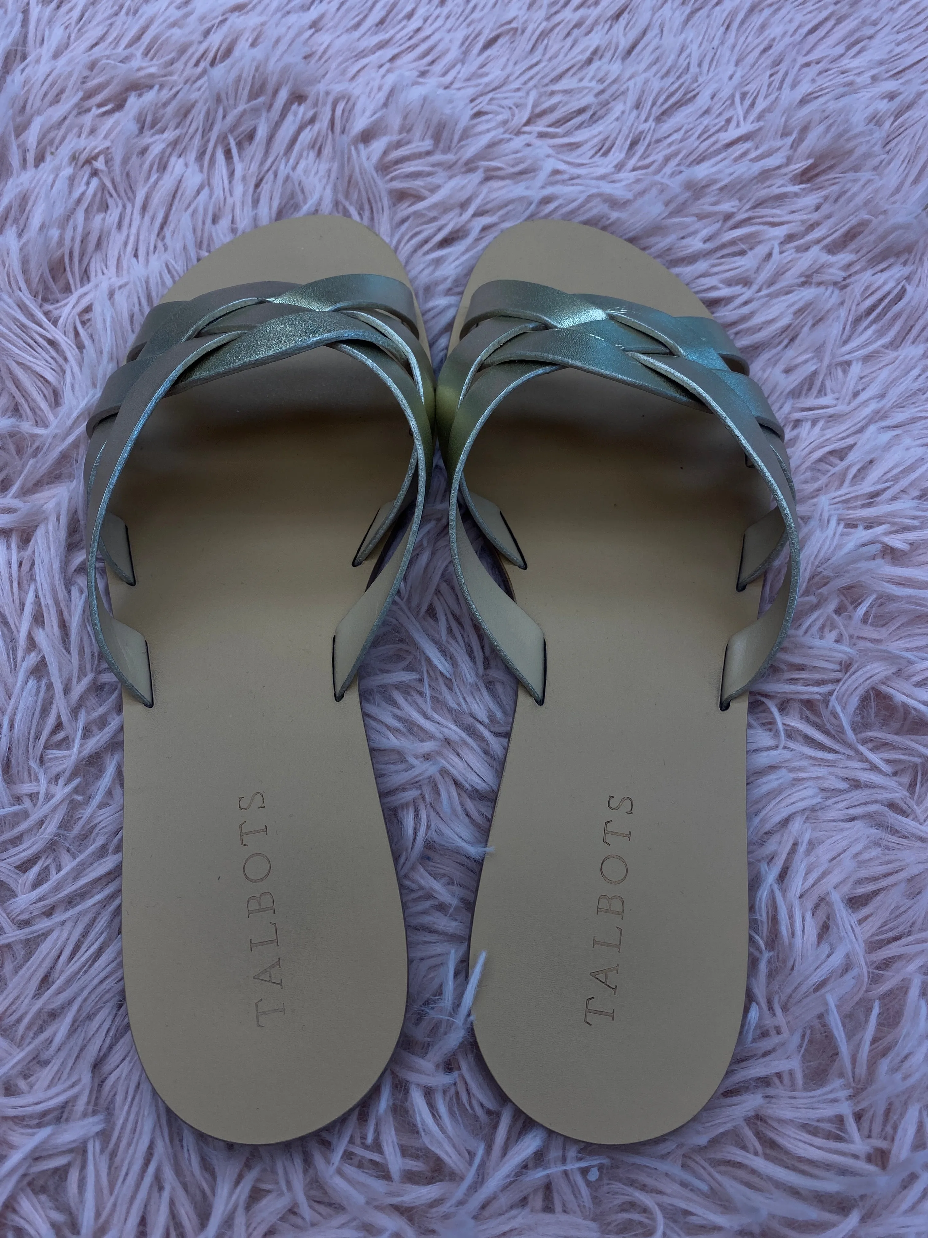 Gold Sandals Flats Talbots, Size 7