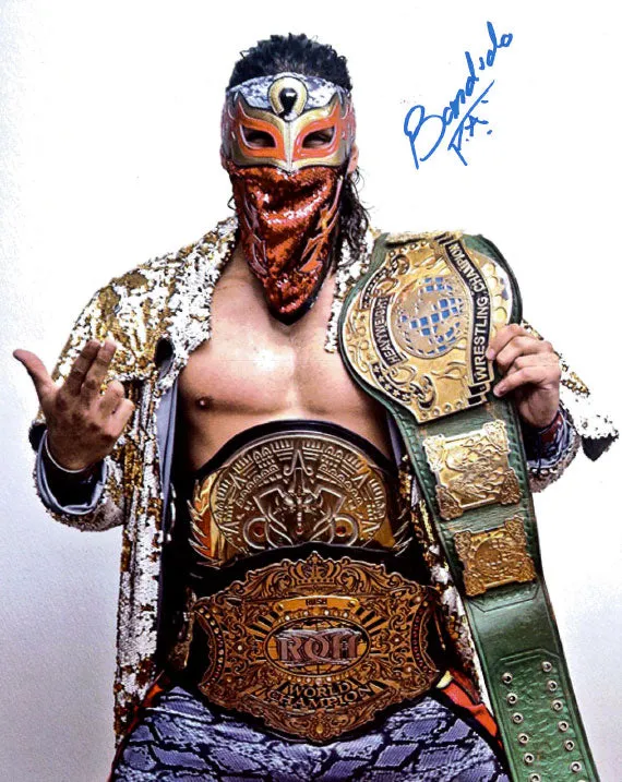 Highspots - Bandido “Triple Crown Champion” Hand Signed 8x10 * Inc COA*