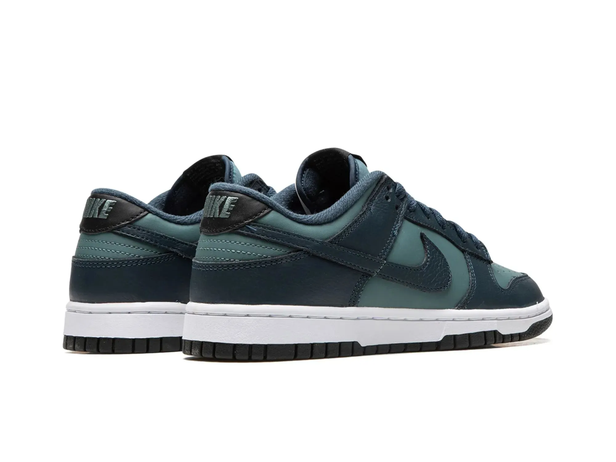 Nike Dunk Low "Armory Navy"