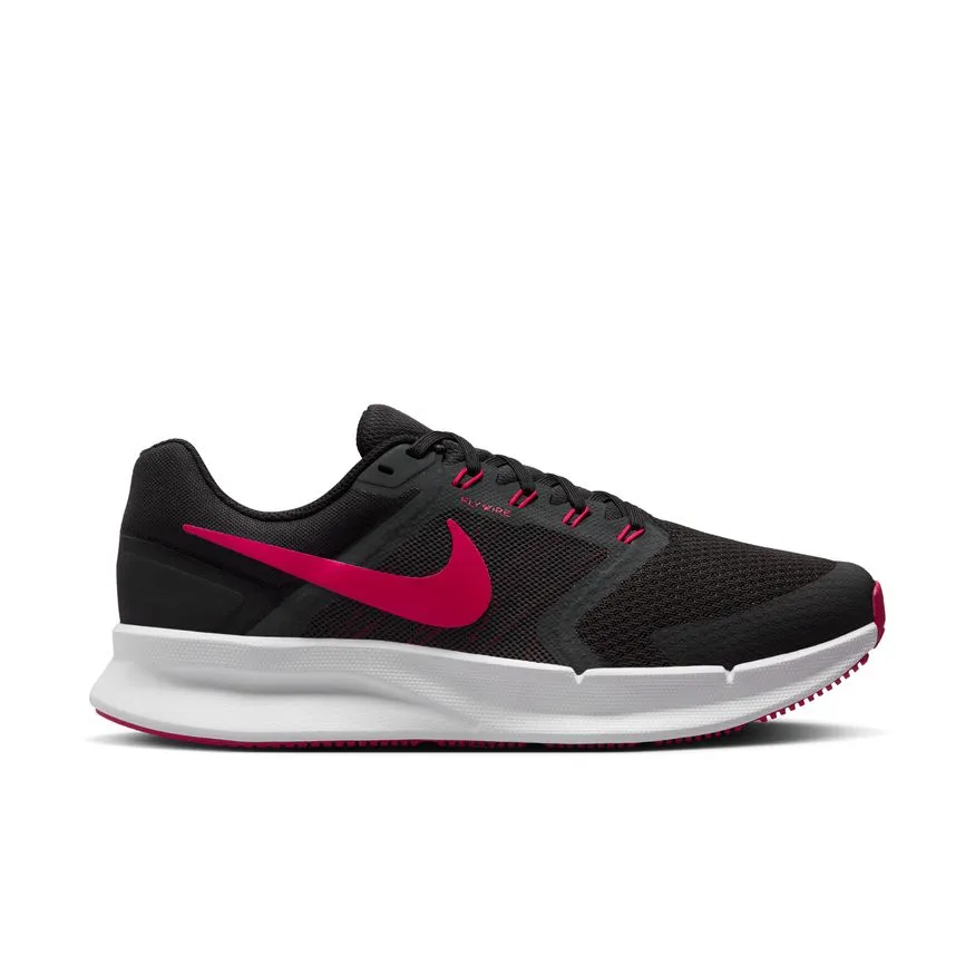 NIKE RUN SWIFT 3