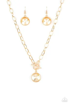 She Sparkles On Gold-Necklace